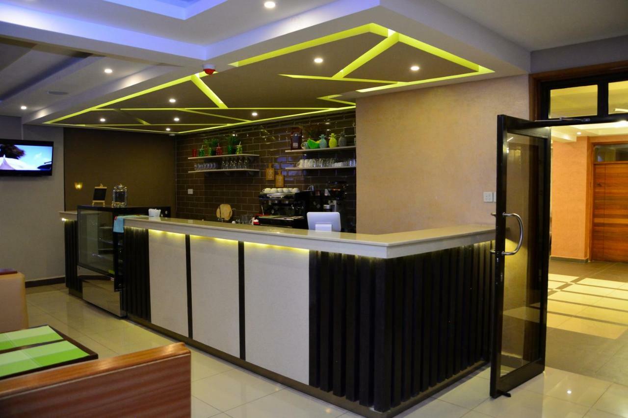 Razana Hotel Nairobi Esterno foto