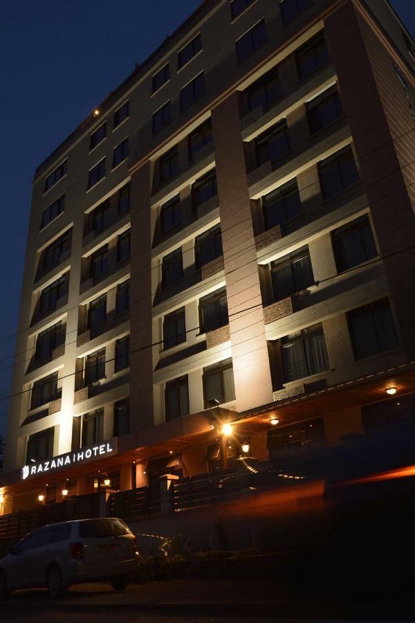 Razana Hotel Nairobi Esterno foto